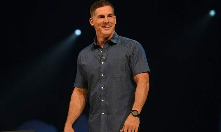 Craig-Groeschel's-net-worth