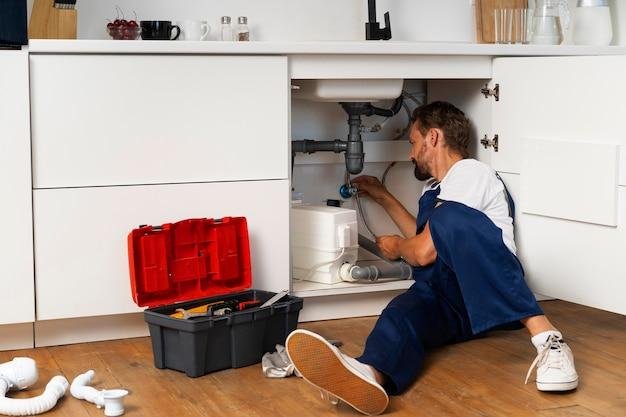 5 Common Issues with Old House Plumbing and Solutions