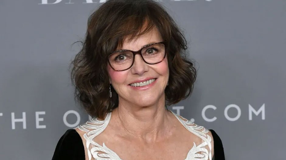 Sally-Field-Net-Worth